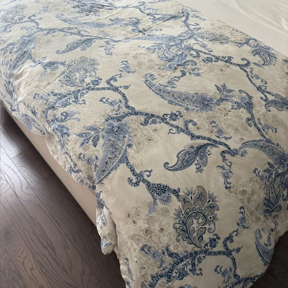Ethan Allen Paisley Duvet Cover 90x108 KING